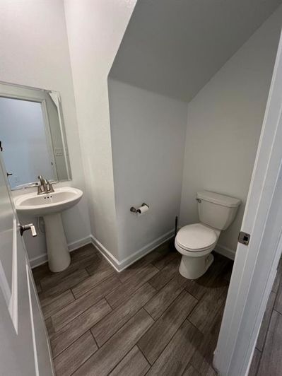 Image No.8-5 Bed House for sale