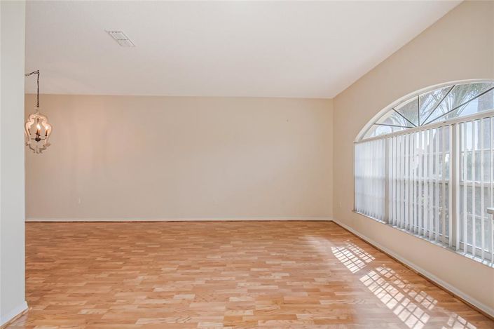 Image No.5-Maison de 3 chambres à vendre à Saint John