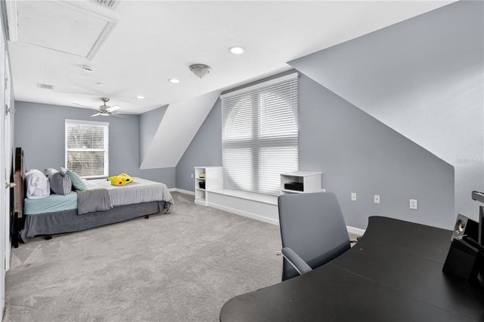 Image No.24-5 Bed House for sale