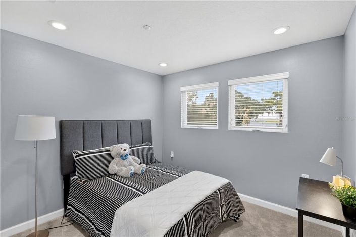 Image No.25-5 Bed House for sale