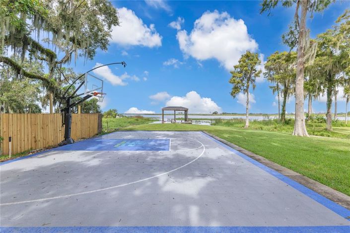 Image No.32-5 Bed House for sale