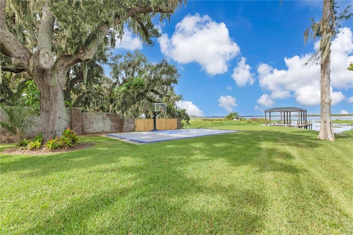 Image No.38-5 Bed House for sale