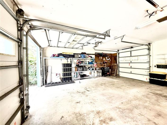 Image No.43-5 Bed House for sale