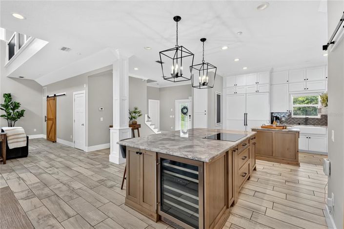 Image No.9-5 Bed House for sale