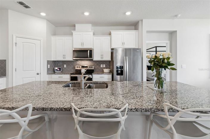 Image No.12-4 Bed House for sale