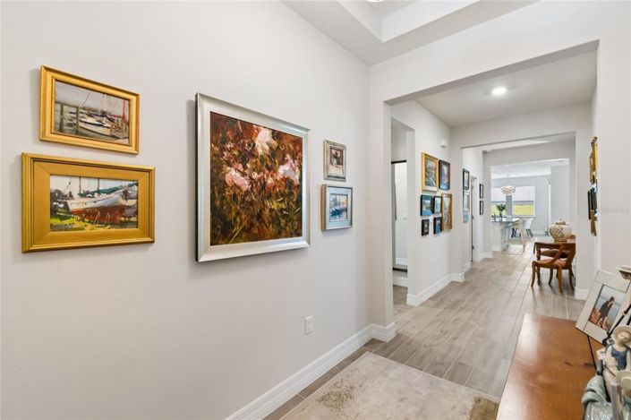 Image No.8-4 Bed House for sale