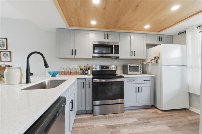 Image No.9-Appartement de 2 chambres à vendre à Saint John