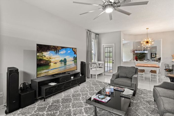 Image No.10-4 Bed House for sale