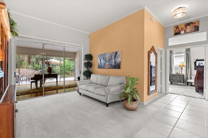 Image No.12-4 Bed House for sale