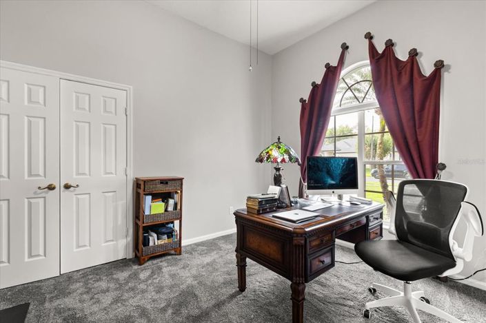 Image No.17-4 Bed House for sale