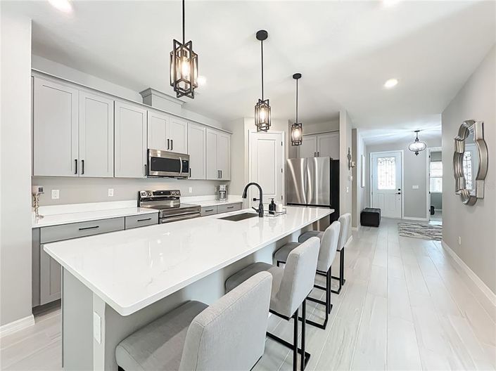 Image No.16-4 Bed House for sale