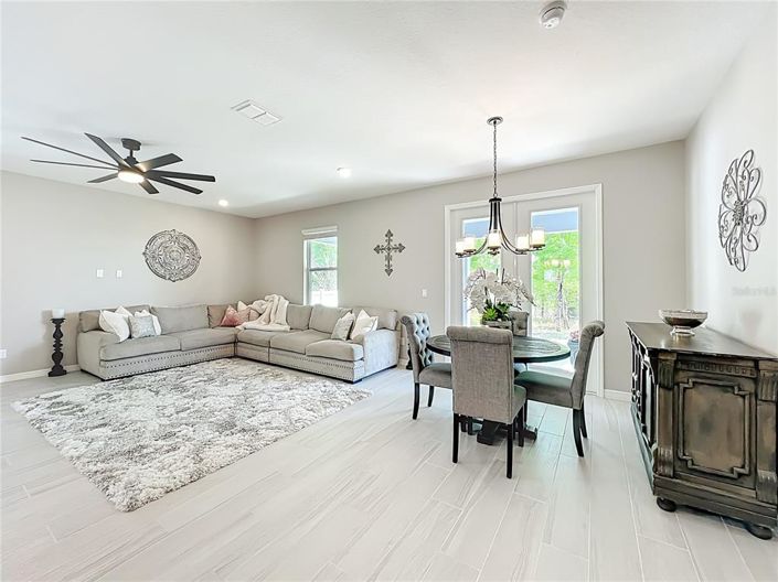 Image No.19-4 Bed House for sale