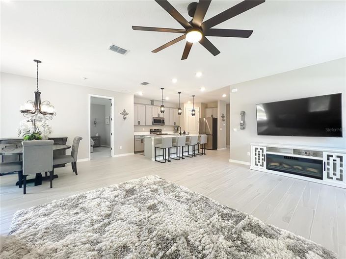 Image No.25-4 Bed House for sale