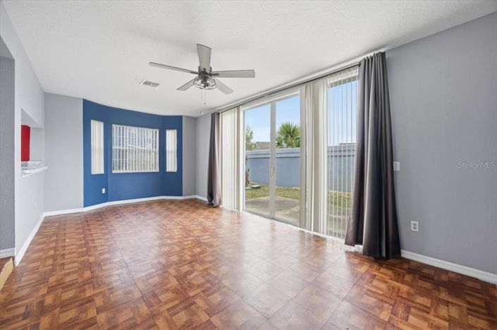 Image No.18-Maison de ville de 4 chambres à vendre à Saint John