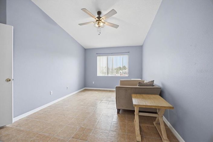 Image No.26-Maison de ville de 4 chambres à vendre à Saint John