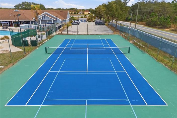 Image No.47-Maison de ville de 4 chambres à vendre à Saint John