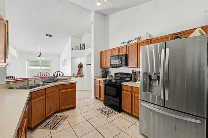 Image No.9-Maison de 4 chambres à vendre à Saint John