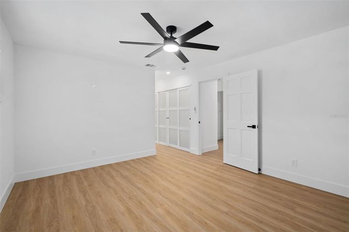 Image No.35-3 Bed House for sale