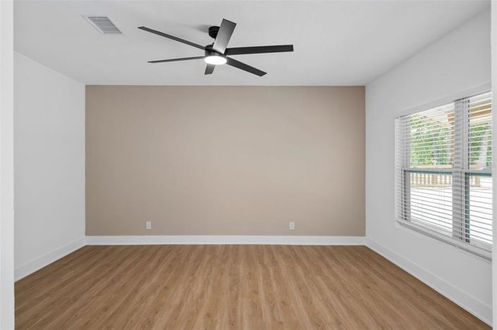 Image No.40-3 Bed House for sale