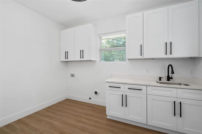 Image No.41-3 Bed House for sale