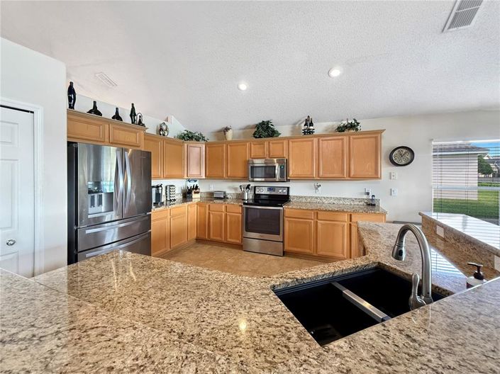 Image No.5-Maison de 4 chambres à vendre à Saint John