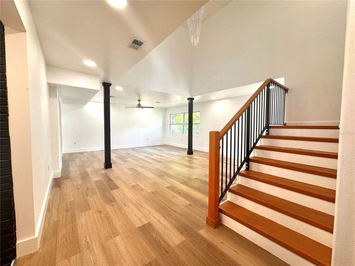 Image No.2-4 Bed House for sale