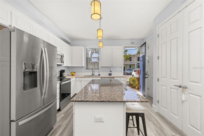 Image No.3-Maison de ville de 3 chambres à vendre à Saint John