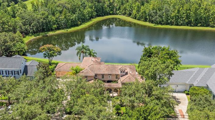 Image No.2-Maison de 6 chambres à vendre à Saint John