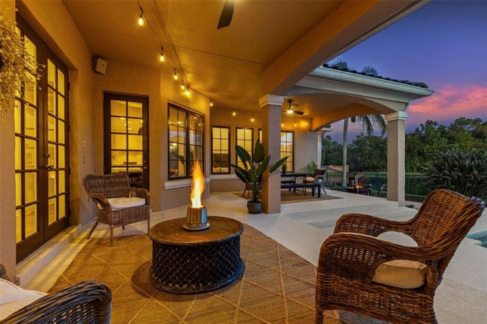 Image No.42-6 Bed House for sale