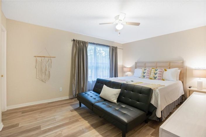 Image No.24-Maison de ville de 4 chambres à vendre à Saint John