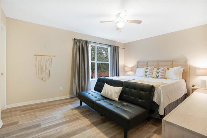 Image No.25-Maison de ville de 4 chambres à vendre à Saint John