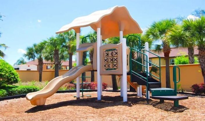 Image No.36-Maison de ville de 4 chambres à vendre à Saint John