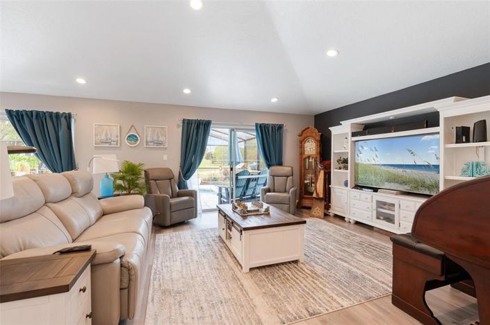 Image No.12-Maison de 2 chambres à vendre à Saint John