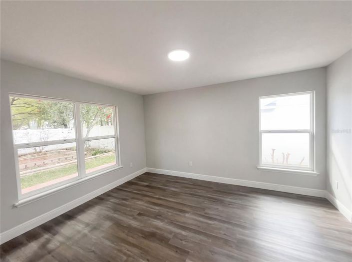 Image No.16-Maison de 4 chambres à vendre à Saint John