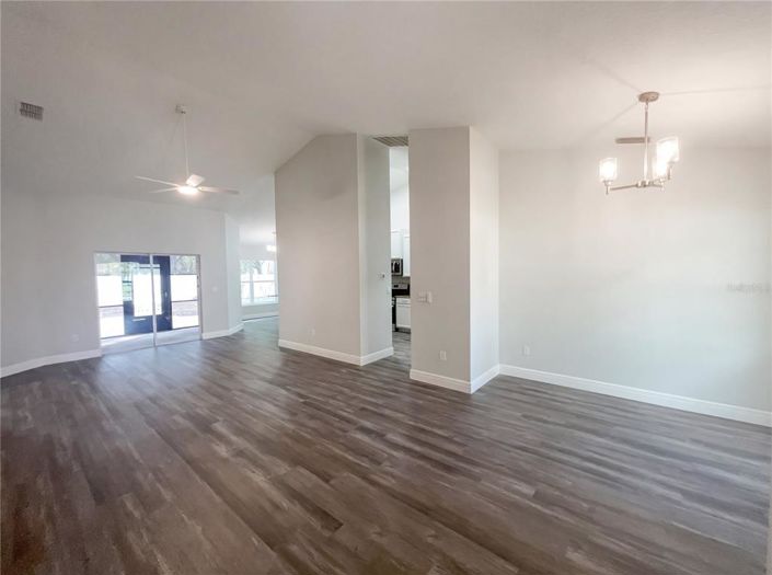 Image No.7-Maison de 4 chambres à vendre à Saint John