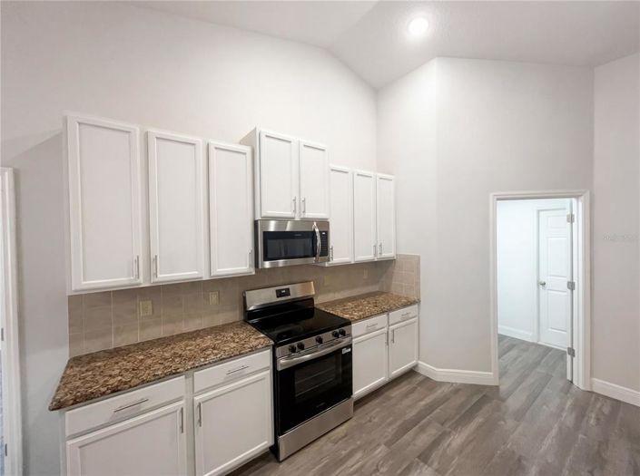 Image No.9-Maison de 4 chambres à vendre à Saint John