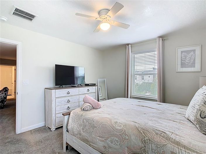 Image No.19-8 Bed House for sale