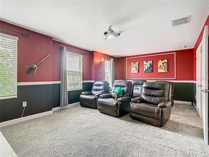 Image No.30-8 Bed House for sale