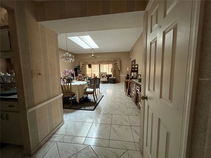 Image No.3-3 Bed Townhouse for sale