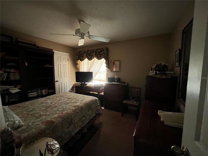 Image No.37-3 Bed Townhouse for sale