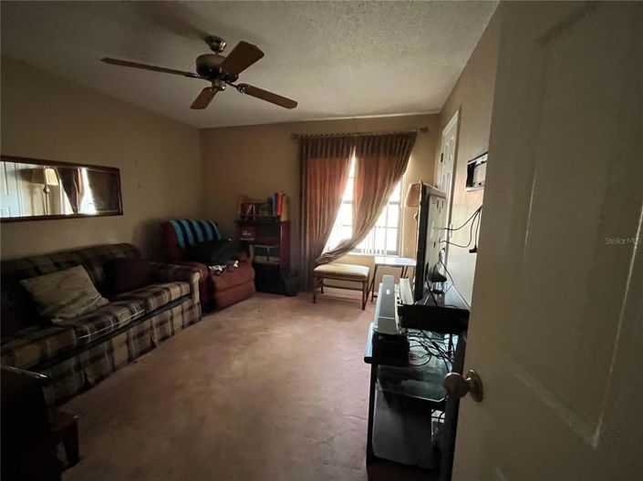 Image No.40-3 Bed Townhouse for sale