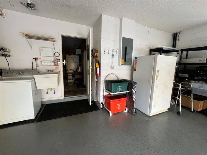 Image No.47-3 Bed Townhouse for sale