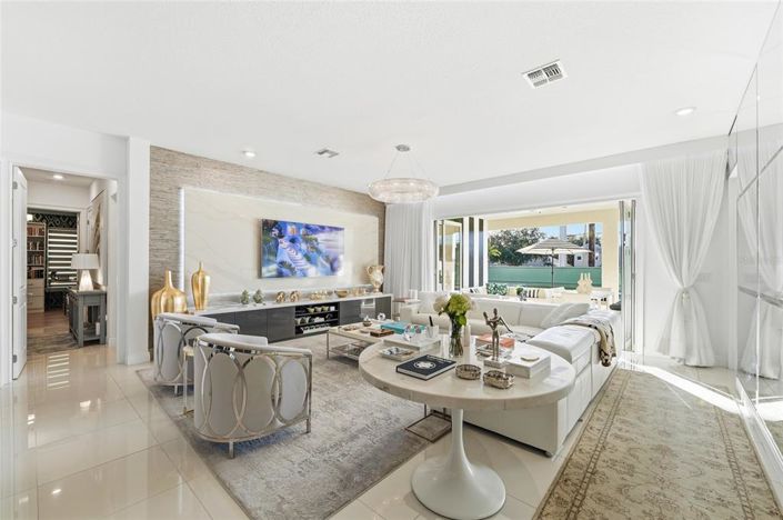 Image No.5-Maison de 7 chambres à vendre à Saint John