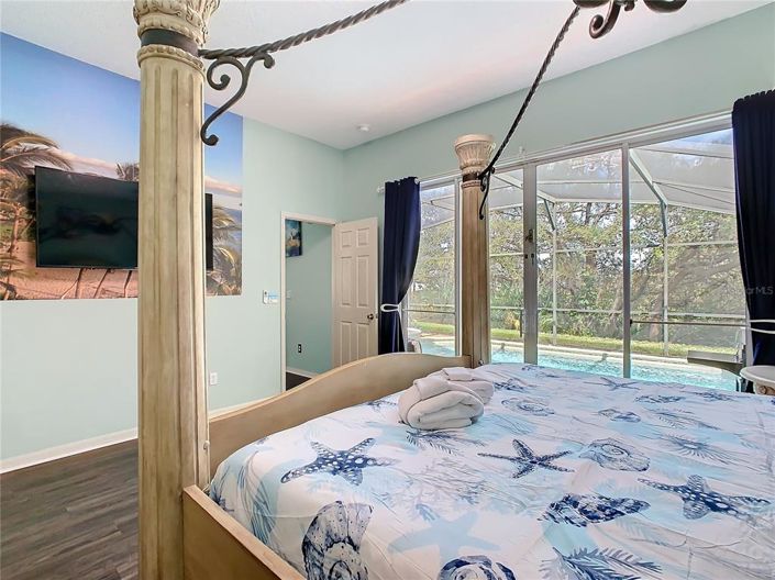 Image No.30-6 Bed House for sale