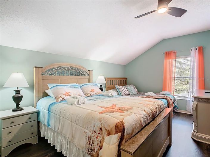 Image No.49-6 Bed House for sale