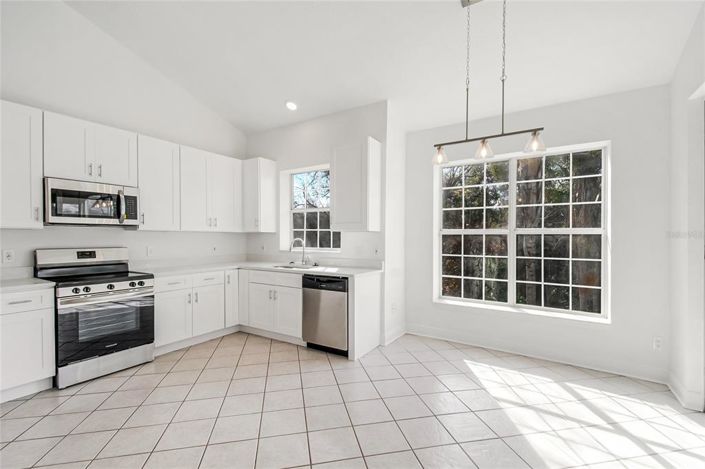 Image No.15-Appartement de 3 chambres à vendre à Saint John