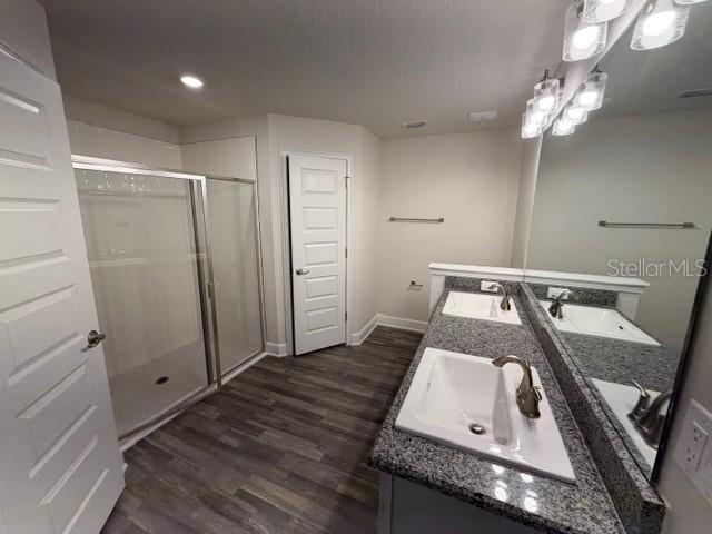 Image No.7-4 Bed House for sale