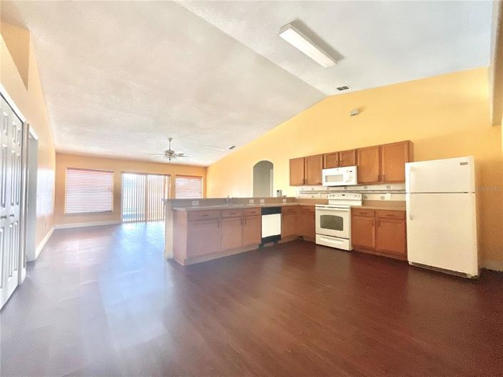 Image No.3-3 Bed House for sale