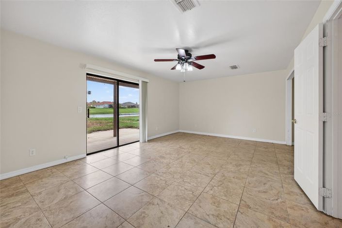 Image No.21-Maison de 5 chambres à vendre à Saint John