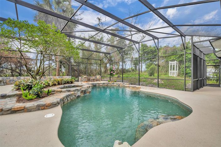 Image No.14-4 Bed House for sale